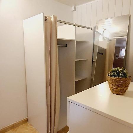 Studio Meuble Avec Piscine Partagee La Ferté-Gaucher 外观 照片